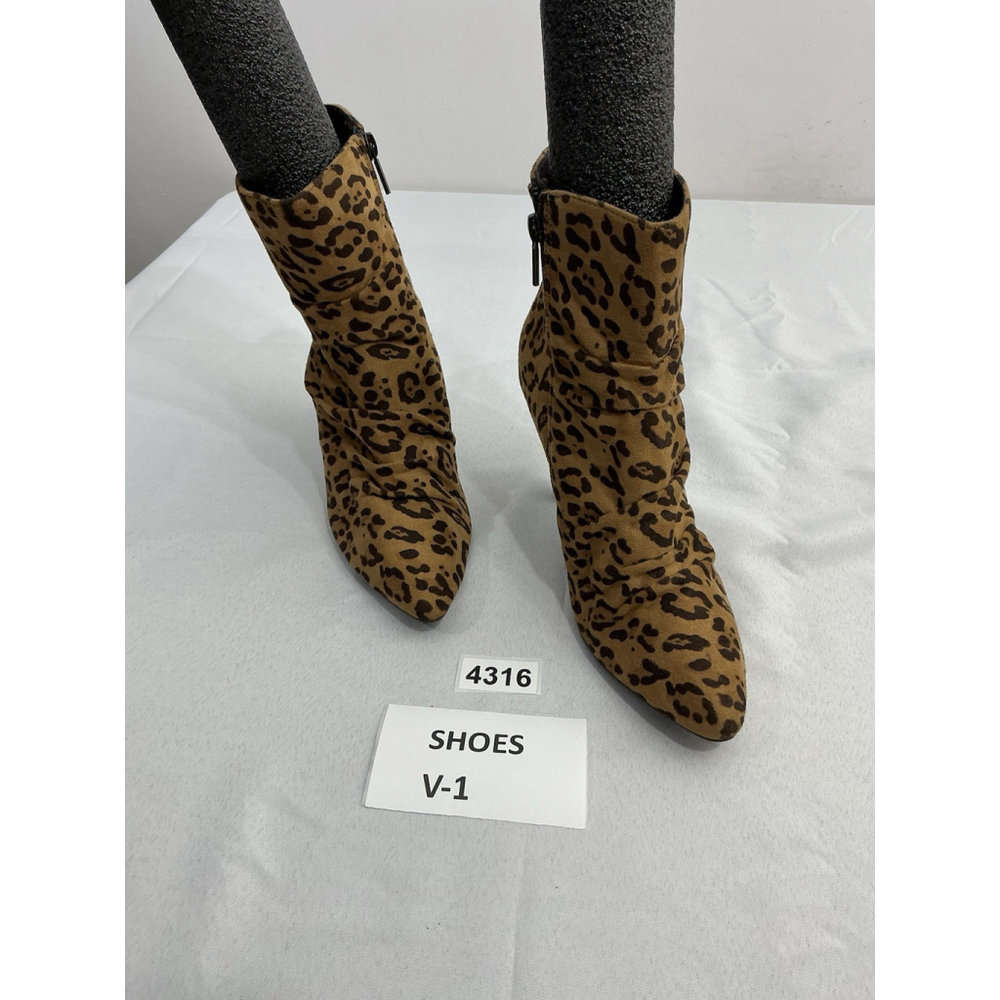 Womans MPO Memory Foam Tulah Ankle Boots 8.5 M Animal Print Zip Cone Heel